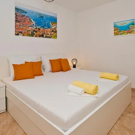 Zara Apartament Hvar Town