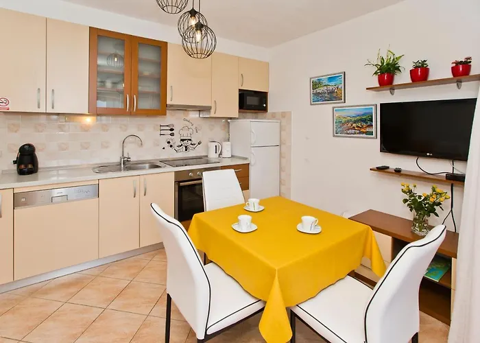 Zara Апартаменты *